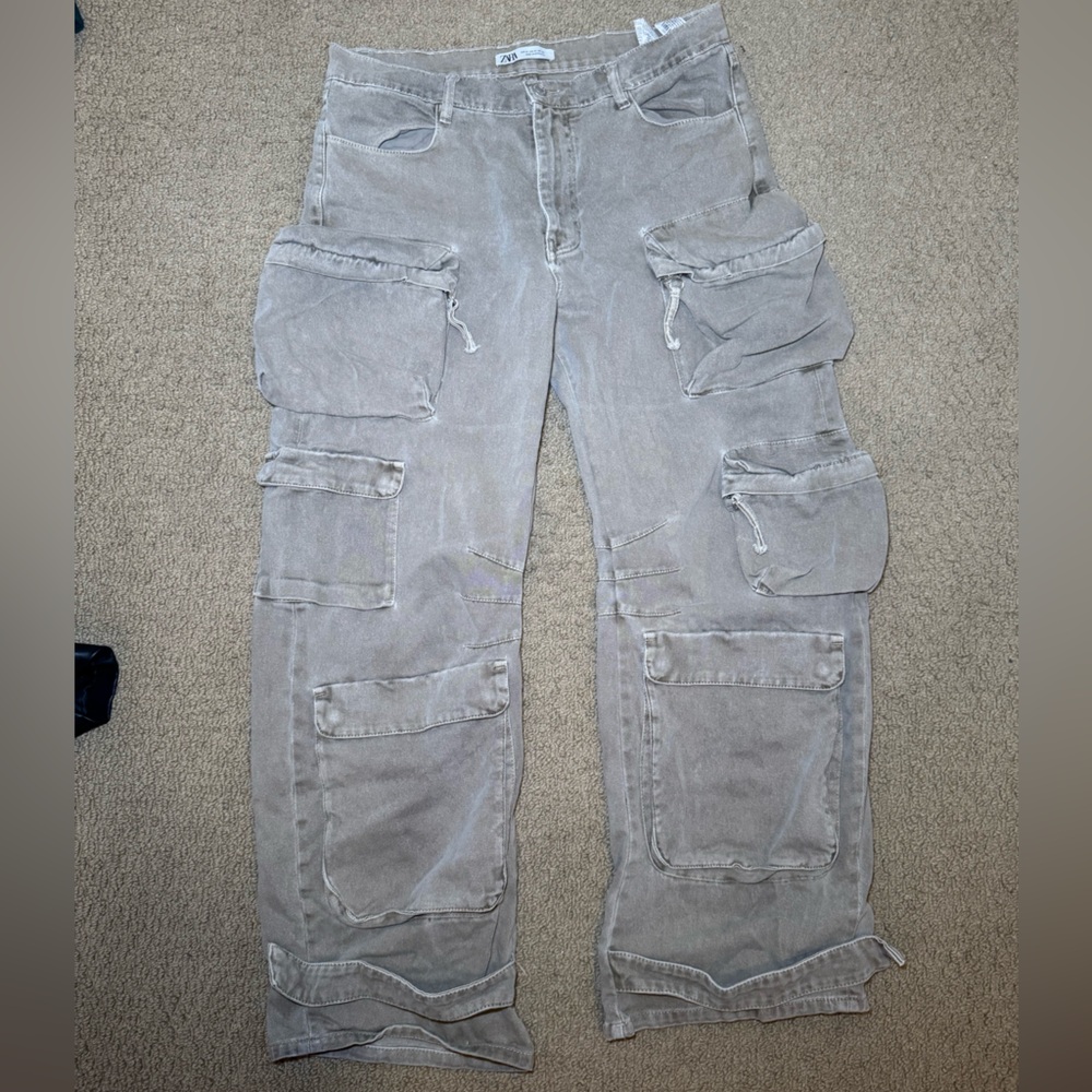 Zara Green Oversized Cargo Jeans